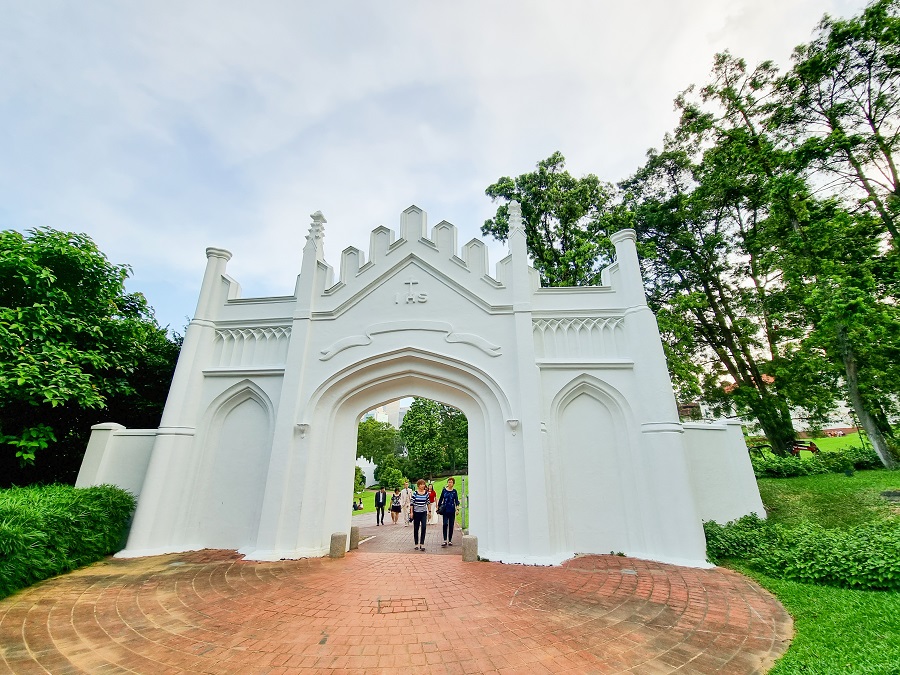 Cổng Gothic Gate ở Fort Canning