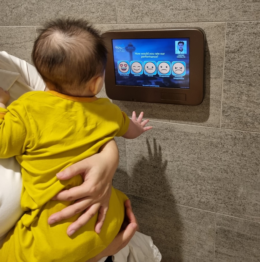 Đánh giá dịch vụ vệ sinh ở bên ngoài