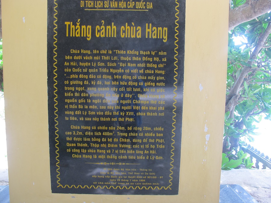 chùa Hang